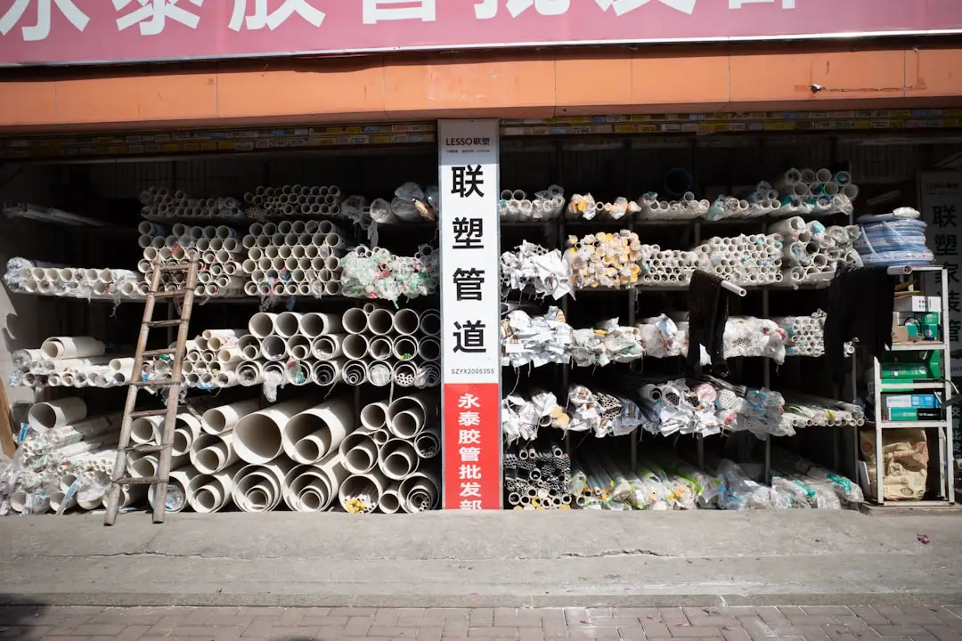 动力柜与普通配电柜的区别及工业场景适用性分析